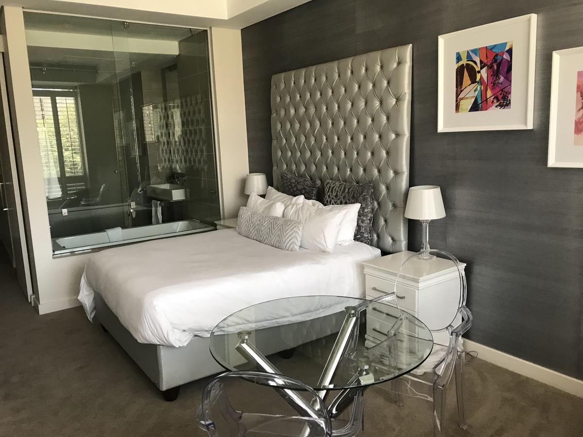 Sandton Skye Johannesburg Exterior photo